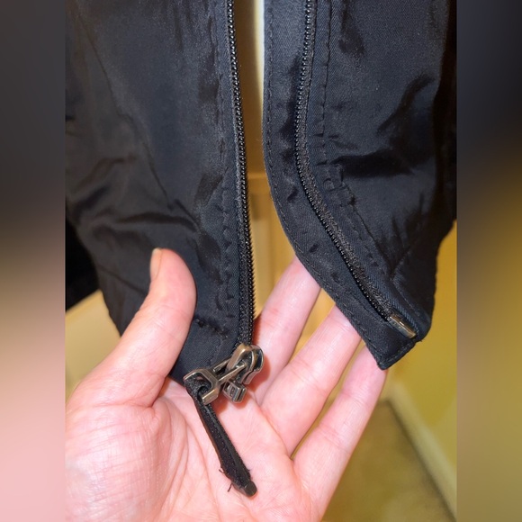 Men's Old Navy Black Jacket - Picture 4 of 8